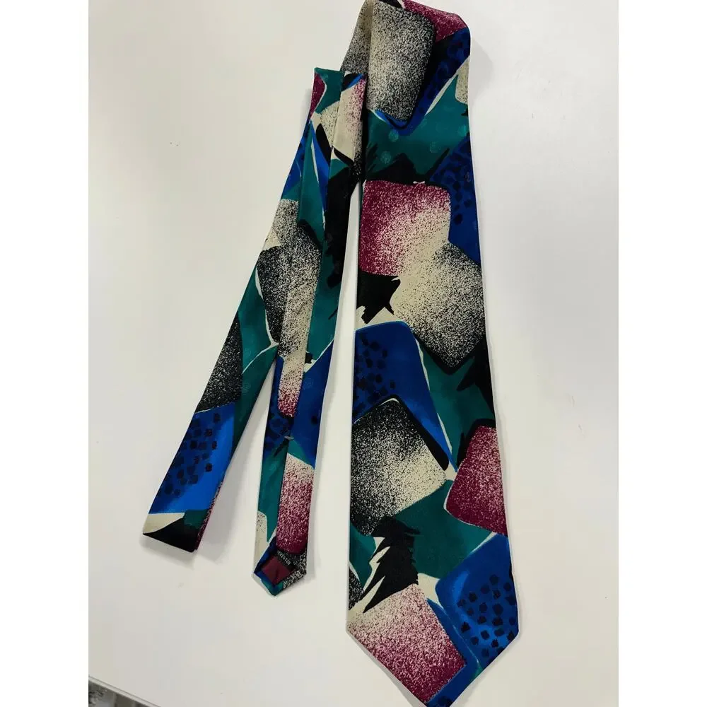 Bugle Boy USA Vintage Mens Neck Tie 100% Polyester